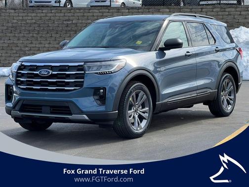 Vapor Blue Metallic 2026 Ford Explorer Active