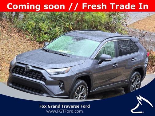 2025 Toyota RAV4 Hybrid XLE