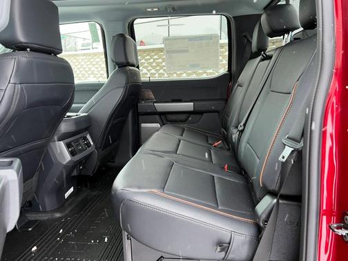 2026 Ford F-350 Lariat Super Duty