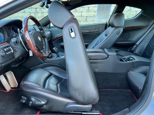 2012 Maserati GranTurismo S Automatic