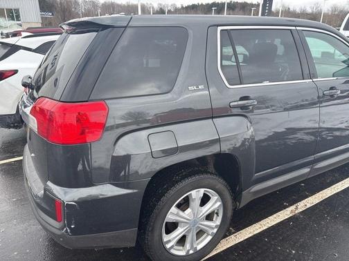 2017 GMC Terrain SLE-1