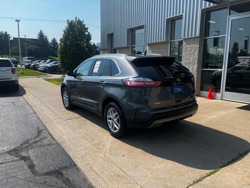 2021 Ford Edge SEL