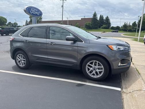 2021 Ford Edge SEL
