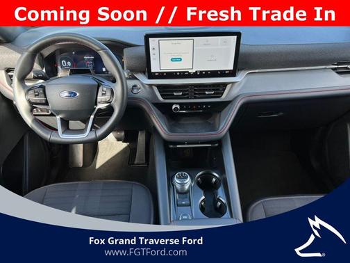 Black Metallic 2025 Ford Explorer ST-Line