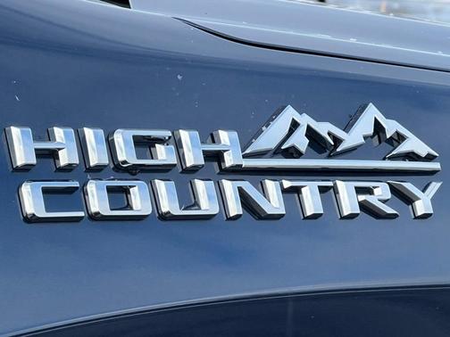2022 Chevrolet Silverado 1500 Limited High Country