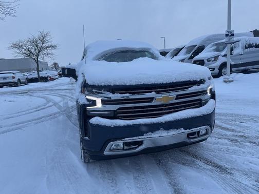 2022 Chevrolet Silverado 1500 Limited High Country