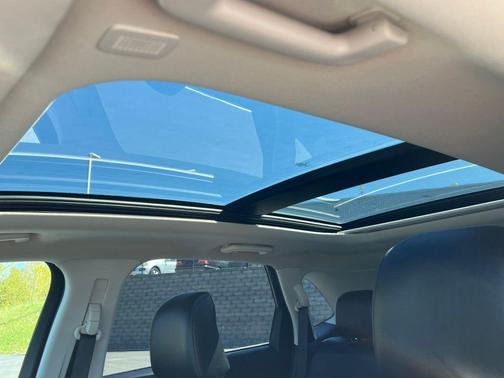 Forged Green Metallic 2023 Ford Edge SEL