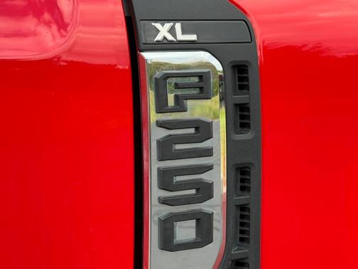 2023 Ford F-250 XL
