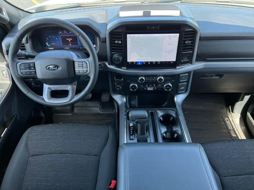 Oxford White 2026 Ford F-150 XLT