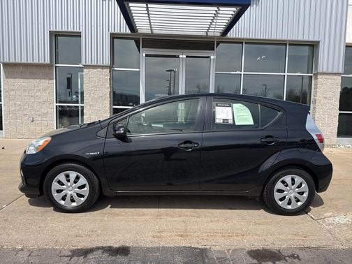 2013 Toyota Prius c Four