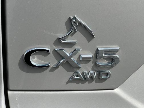Platinum 2025 Mazda CX-5 2.5 S Select Package