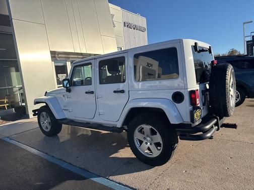 2011 Jeep Wrangler Unlimited Sahara