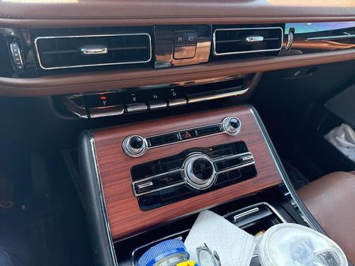 2022 Lincoln Aviator Reserve AWD