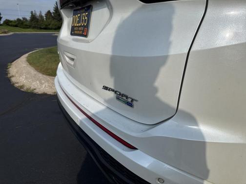 2016 Ford Edge Sport