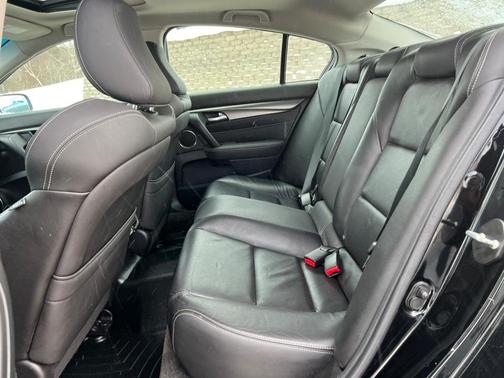2013 Acura TL Technology