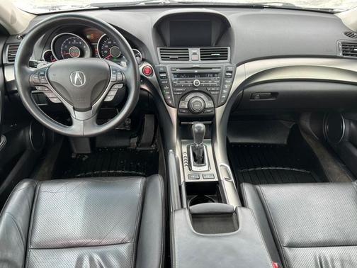 2013 Acura TL Technology