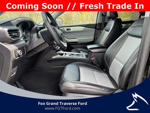 Black Metallic 2023 Ford Explorer XLT