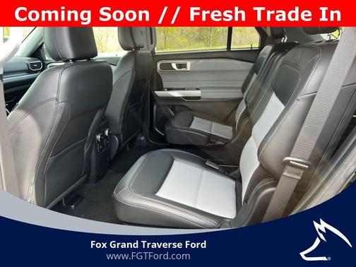 Black Metallic 2023 Ford Explorer XLT