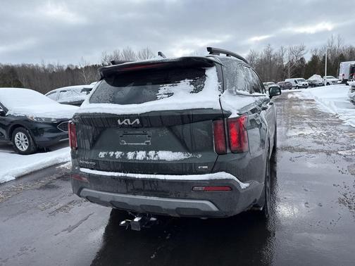 2023 Kia Sorento X-Line S