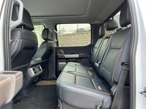 2025 Ford F-350 Lariat Super Duty