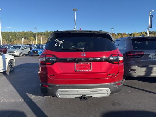2025 Honda Pilot TrailSport