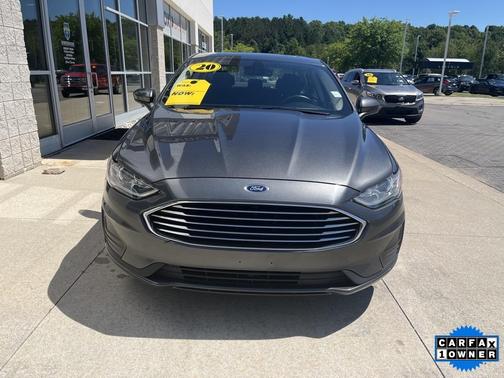 Photo 2 of 32 of 2020 Ford Fusion SE