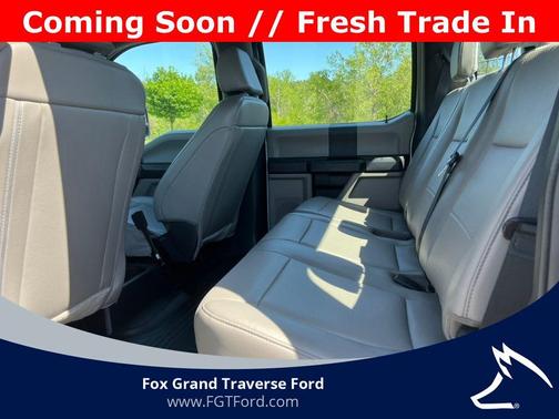 Oxford White 2022 Ford F-250 XL