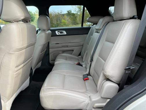 2011 Ford Explorer Limited