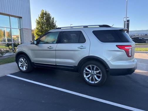 2011 Ford Explorer Limited