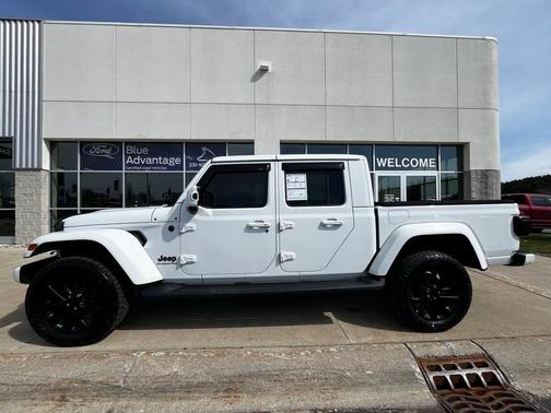 2021 Jeep Gladiator Overland