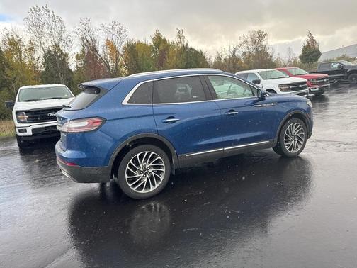 2020 Lincoln Nautilus Reserve