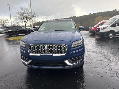 2020 Lincoln Nautilus Reserve