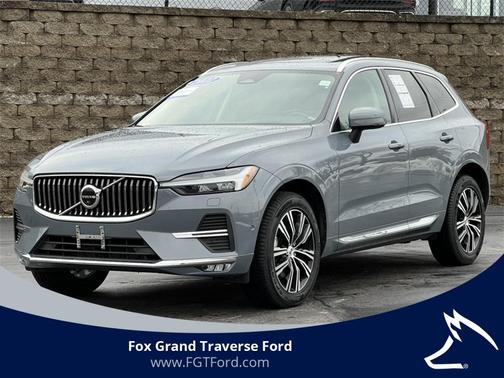 2022 Volvo XC60 B5 Inscription