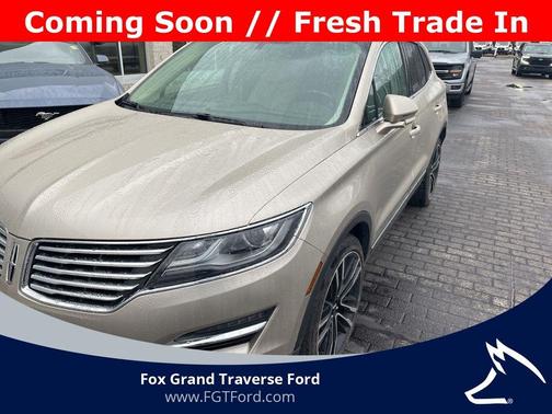 White Gold Metallic 2017 Lincoln MKC Reserve