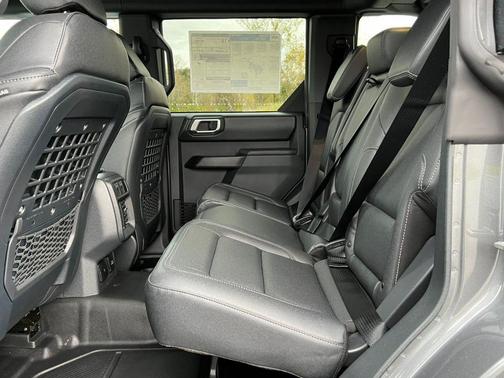 Carbonized Gray Metallic 2025 Ford Bronco Badlands