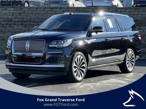 2022 Lincoln Navigator L Reserve