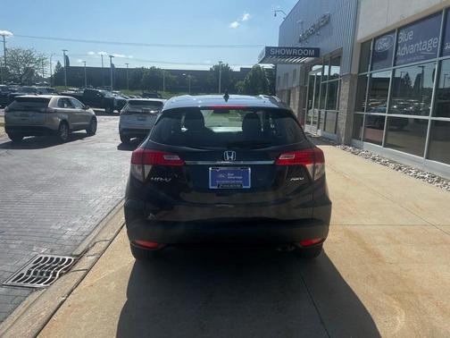 2022 Honda HR-V LX