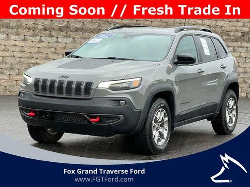 Sting Gray Clearcoat 2022 Jeep Cherokee Trailhawk