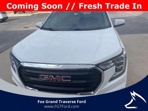 Summit White 2022 GMC Terrain SLE