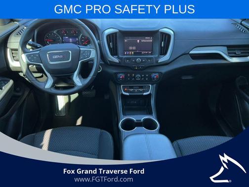 Summit White 2022 GMC Terrain SLE