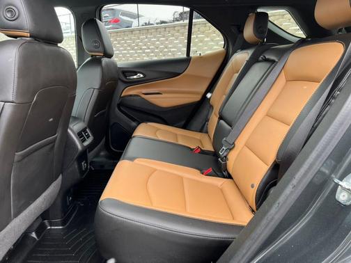 2020 Chevrolet Equinox Premier w/2LZ