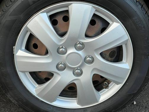 2013 Honda Insight Base