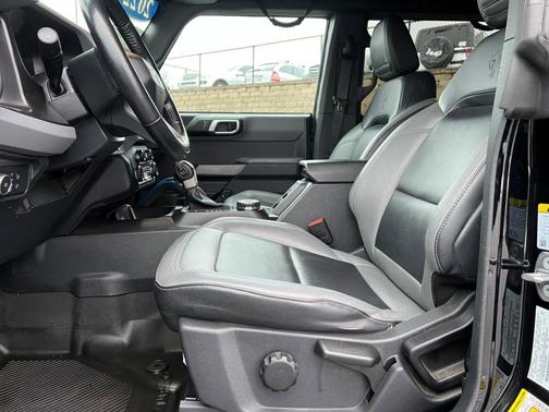 2022 Ford Bronco Black Diamond