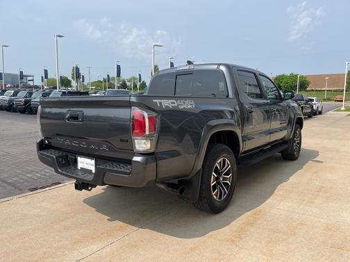 2022 Toyota Tacoma TRD Sport