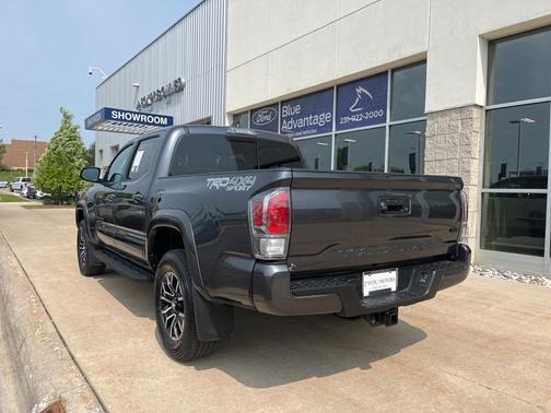 2022 Toyota Tacoma TRD Sport