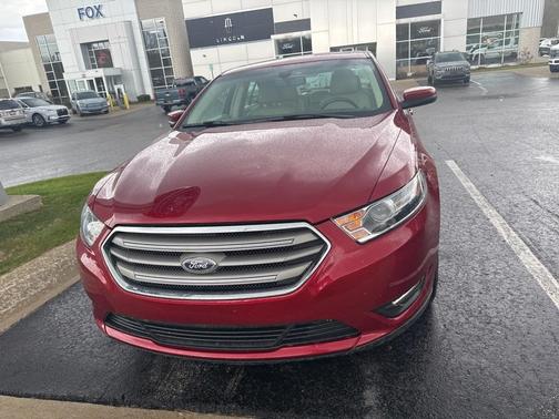 2016 Ford Taurus SEL