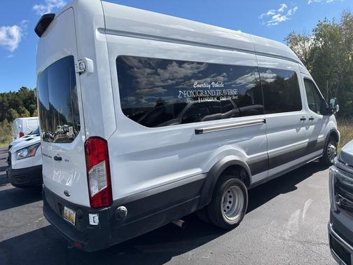 2024 Ford Transit-350 XLT