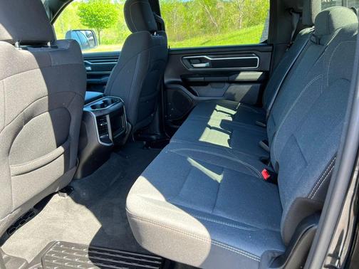 Diamond Black 2023 RAM 1500 Big Horn