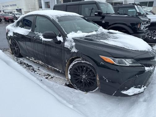 2019 Toyota Camry SE