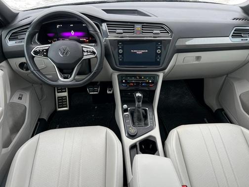 2022 Volkswagen Tiguan 2.0T SE R-Line Black